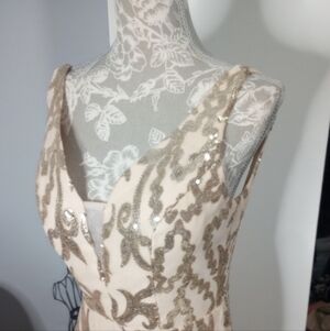 Kirgnt Women's Sparkly Sequin Mermaid Prom Dress V-Neck Long Formal Evening Gown